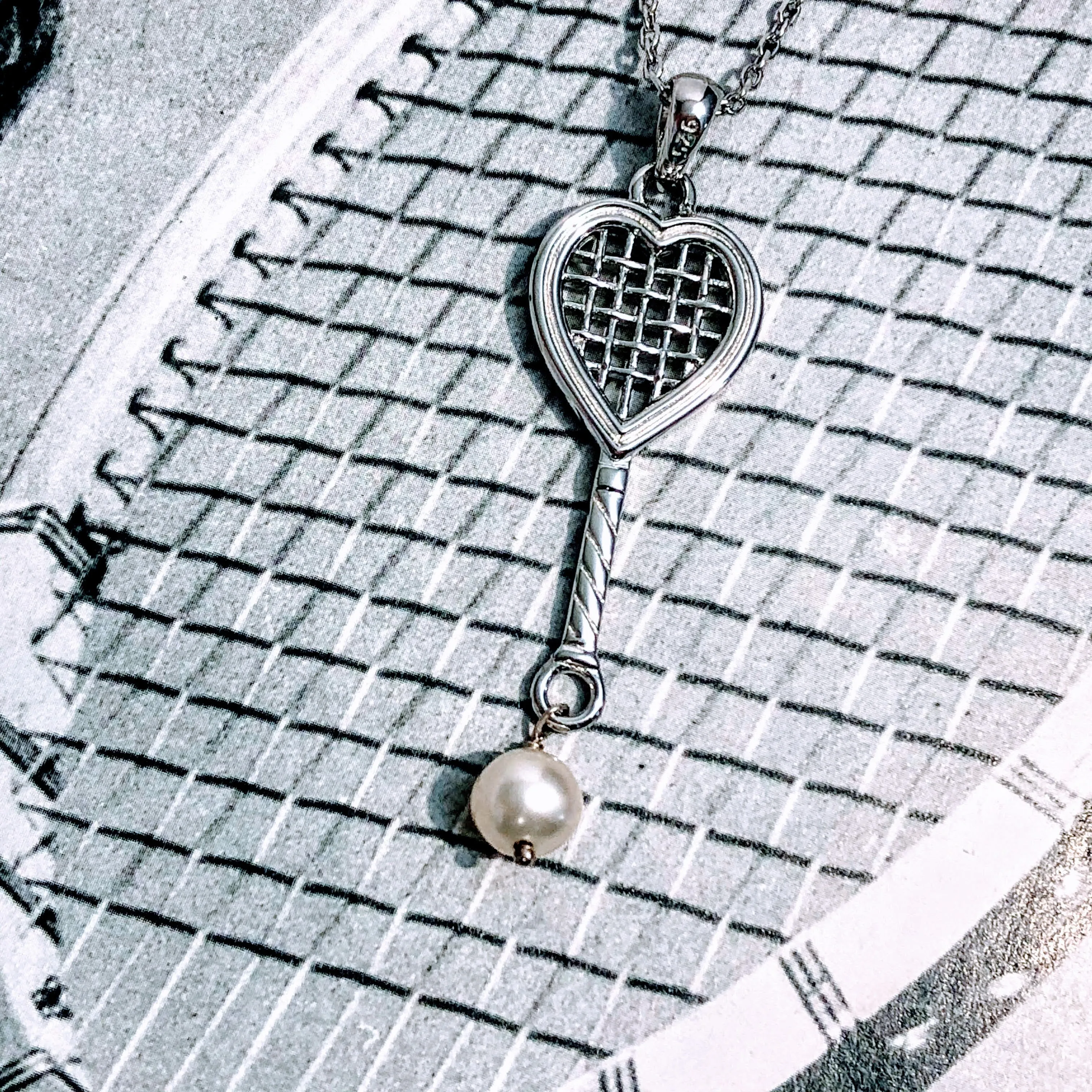 Heart Racquet with Ball Medium