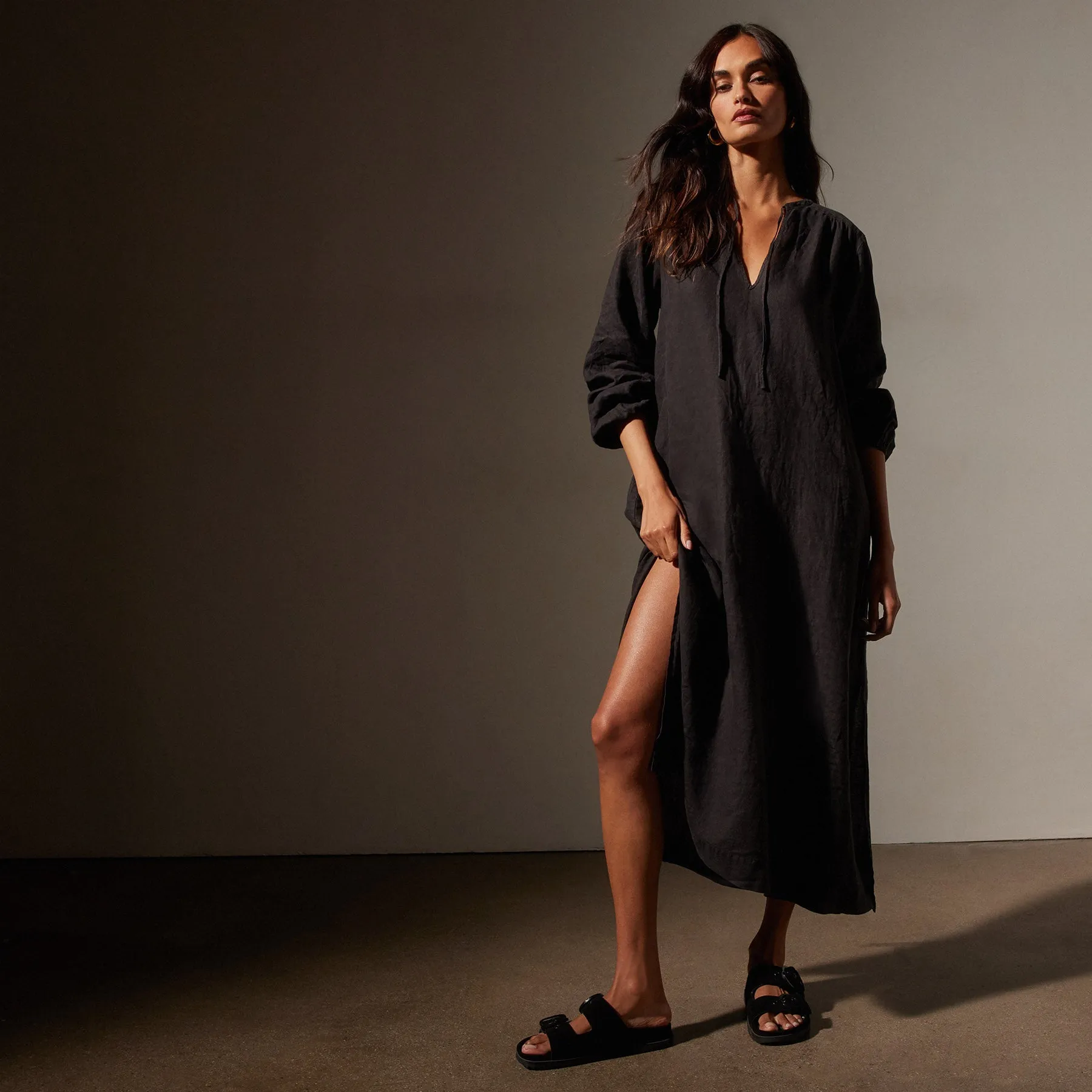 Lightweight Linen Dress - Black