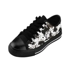 Moo Cow Print Men's Sneakers, Animal Artistic Low Top Nylon Canvas Sneakers Tennis Shoes